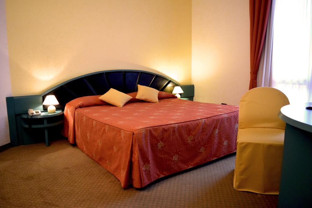 Antica Postumia Hotel Vedelago  Exterior photo